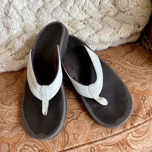 Olukai Ohana Flip-Flops / Thongs